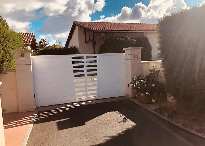 Bed & Breakfast D'hotes Any-jean Louis A