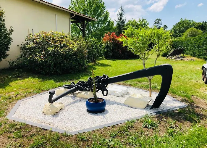 D'hotes Any-jean Louis A Bed & Breakfast